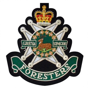 INSIGNIA BLAZER GORRA BORDADA A MANO INSIGNIA DE LOS SIMCOE FORESTERS GRIS - Product Image 1