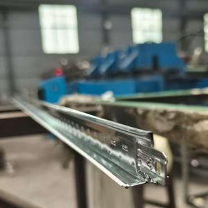 Série PY-MERCOSUR CE : Grille de plafond et profilés métalliques pour structures de plafond polyvalentes au Paraguay - Product Image 1