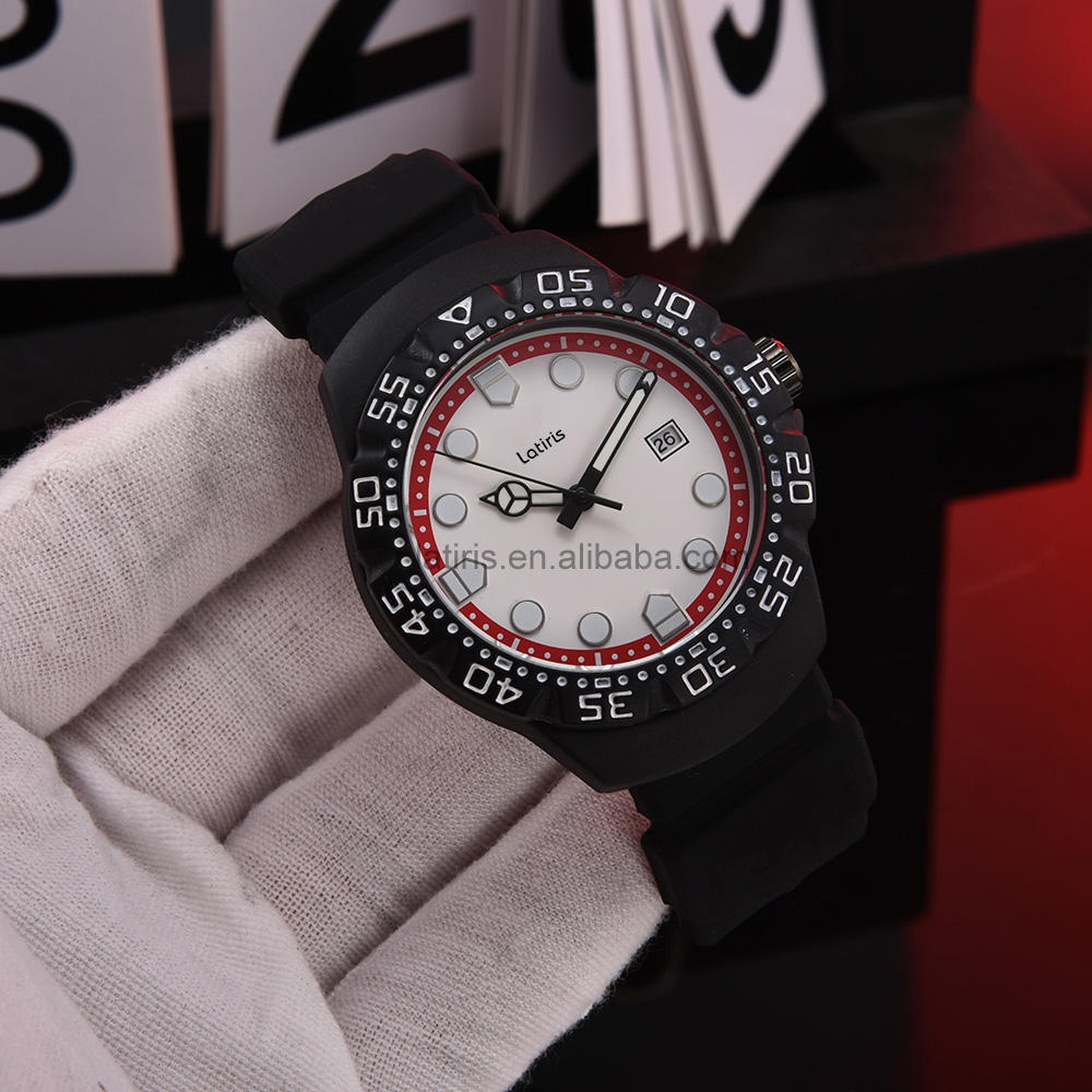 นาฬิกาขาวดำ