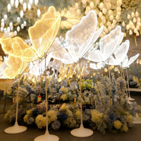 Lampadaire LED Papillon Réglable en Hauteur, Étanche, Écologique et Durable pour Décoration de Chemin de Mariage et Événements