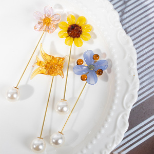 Zibo Glass Butterfly <b>Small</b> Flowers Hairpin Glass New Accessory Side Clip Ear Stud Brooch Fresh And Exquisite <b>Gift</b> - Product Image 4