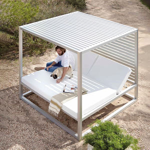 مظلة كبيرة للفنادق ، حمام سباحة للحديقة مقاوم للماء من الألومنيوم المصقول ، سرير نهاري خارجي مزدوج مربع - Product Image 4