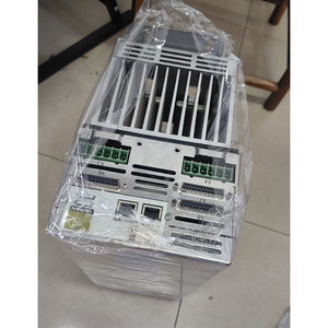Servomoteur SDD310-4W SDD310-4 09-501-101-4 pour <span class=keywords><strong>SIGMATEK</strong></span> - Product Image 2