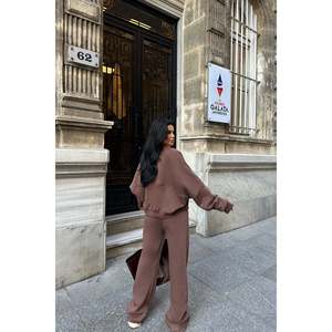 Ensembles de costumes pour femmes avec détails de fermeture éclair marron - Product Image 1