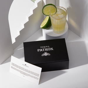 Personalized Logo Matte <b>Black</b> Rigid Cardboard Magnetic Lid Closure Paper <b>Gift</b> <b>Box</b> Packaging - Product Image 3