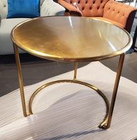 Table basse ronde en acier inoxydable doré, style moderne des Émirats arabes unis, très populaire pour les meubles de salon de villa