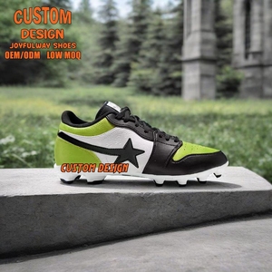2026 nuova moda <span class=keywords><strong>scarpe</strong></span> <span class=keywords><strong>da</strong></span> calcio <span class=keywords><strong>da</strong></span> uomo in <span class=keywords><strong>pelle</strong></span> verniciata personalizzate <span class=keywords><strong>scarpe</strong></span> <span class=keywords><strong>da</strong></span> calcio <span class=keywords><strong>scarpe</strong></span> <span class=keywords><strong>da</strong></span> allenamento all'aperto <span class=keywords><strong>scarpe</strong></span> <span class=keywords><strong>da</strong></span> calcio Design personalizzato - Product Image 3