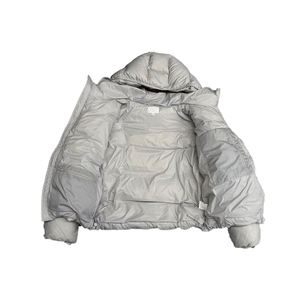 Chaqueta de Plumón Gris Personalizada de Lujo con 900 Gramos de Relleno para Hombre, Chaqueta de Invierno para Hombre para Temperaturas de Menos 10 Grados, Chaqueta Acolchada - Product Image 6