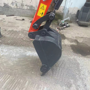 Mini-excavatrice Kubota U35 d'occasion, d'origine japonaise, 3,5 tonnes, excavatrice hydraulique sur chenilles, équipement de qualité d'exportation - Product Image 6