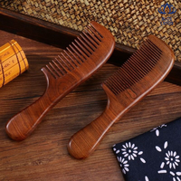 Peigne en bois au meilleur prix pour les soins des cheveux en provenance du Vietnam