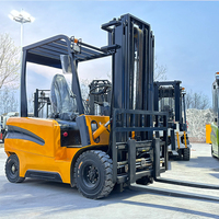 Diskon Forklift pertanian kecil efisiensi tinggi 2 Ton 2.5 Ton 5000 Lbs semua medan Forklift listrik Mini untuk dijual