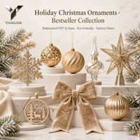 Couronne de Noël en métal avec eucalyptus, pommes de pin givrées et clochette en laiton pour porte d'entrée ou décoration murale