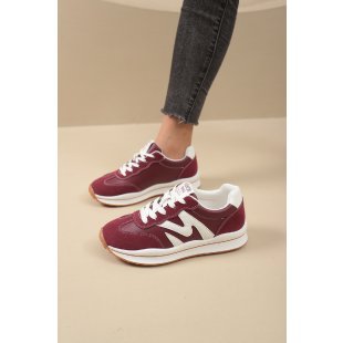 Wine red