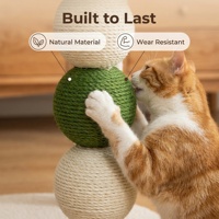 Arbre à chat interactif écologique en forme d'avocat avec poteau à gratter intégré et balle, facile à assembler, emballé en carton, pour usage intérieur