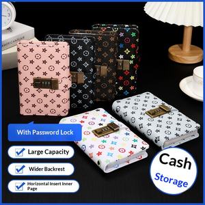 دفتر نقود فاخر بقفل رقمي، غلاف جلدي، صفحات داخلية شفافة عالية الجودة من البولي بروبيلين، 100 صفحة للبطاقات، صنع في الصين، قابل للتخصيص للأعمال - Product Image 5