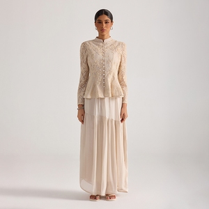 Nuovo Set Due Pezzi Autunno 2026: Top Elegante in Pizzo Ricamato a Maniche Lunghe Stile <span class=keywords><strong>Palazzo</strong></span> con Gonna a Metà Coscia - Product Image 1