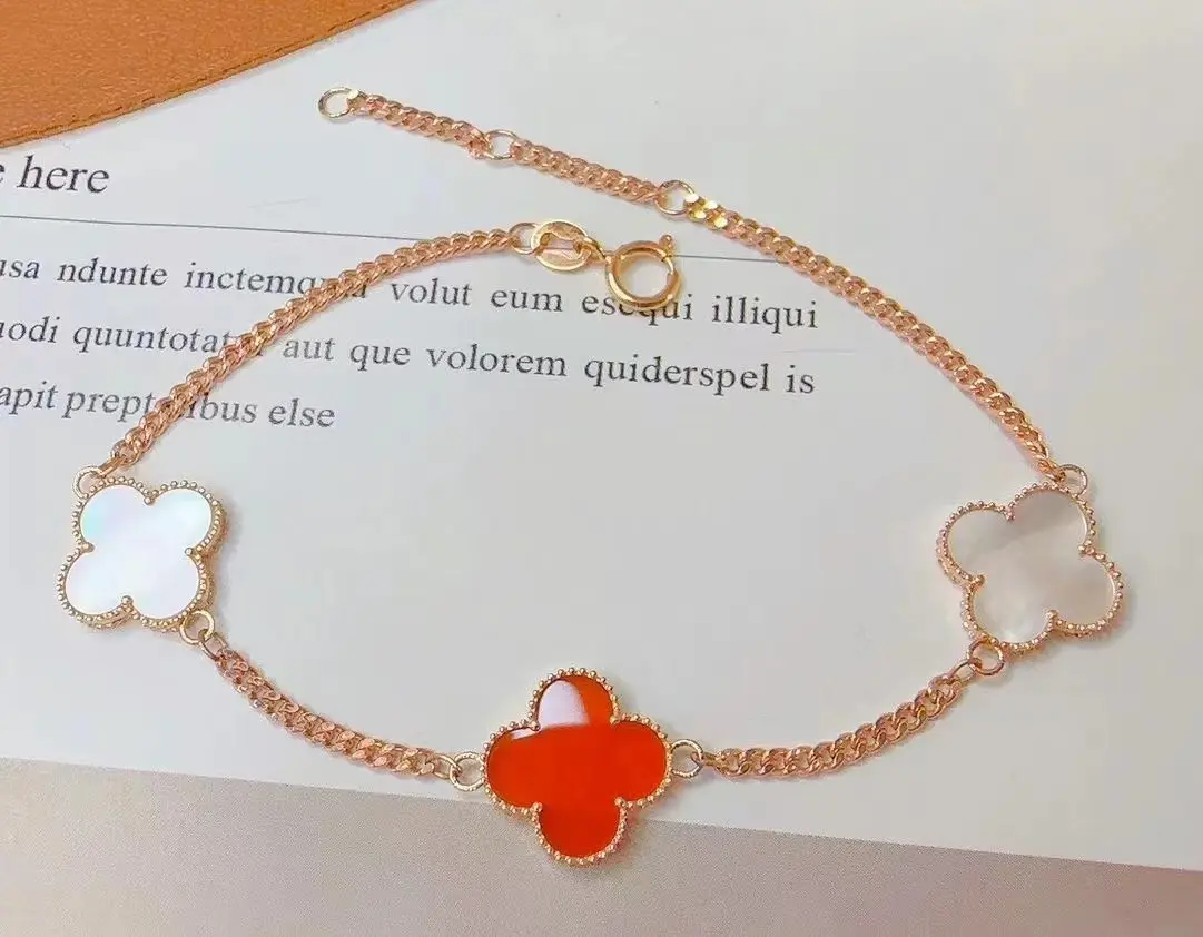 V Fok Joyería fina Pulsera de trébol de cuatro hojas de oro de 18 quilates con joyería de mujer de ágata roja Fritillary blanca