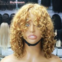 Cheveux vierges brésiliens Remy bouclés, partie en T, mi-longs, entièrement faits à la machine # 27 couleurs de mèches blondes gingembre sans colle, vente en gros, personnalisables