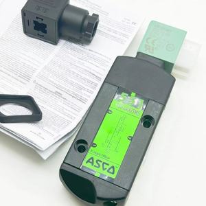 Válvulas Neumáticas Originales Serie 551-553 G551A005MS de Cuerpo de Aluminio, de Solenoide Único o Accionadas por Aire, Nuevas, AC220V - Product Image 1