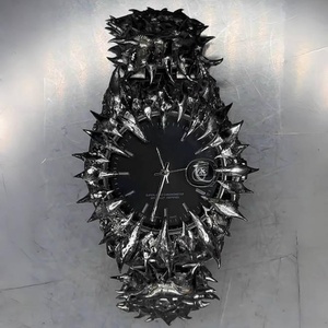 Montre en quartz alabastro sur mesure avec mouvement unique en forme de griffe pour homme, breloques gothiques pour la fabrication de bijoux - Product Image 2