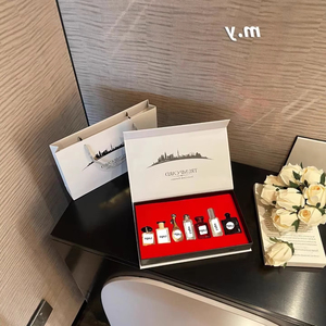 OEM y ODM Floral Eau De Parfum para mujer de larga duración, el mejor juego de regalo de cumpleaños con forma de aerosol para novia y amiga - Product Image 3