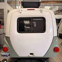 Mobil-home entièrement équipé, caravane rétro verte à essieu simple avec auvent rétractable pour hébergement de camping en couple - En vente