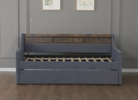 Lit de repos élégant et moderne capitonné en velours gris avec tiroir-lit, tête de lit LED et rangement, lit plateforme, vente en gros B2B, longue durée de vie