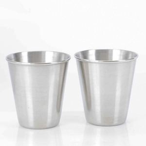Modern Stainless Steel Beer <b>Mug</b> with Thermal Insulation Leak-Proof & Portable Design for Travel - Product Image 1