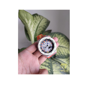 Reloj de Diamantes Moissanite de Alta Demanda para Hombre, Plata de Ley 925, con Incrustaciones de Diamantes, Bisel con Gema Verde, Reloj Hip Hop Personalizado - Product Image 1