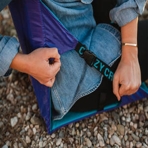 เบาะนั่งพับได้แบบพกพาสำหรับตั้งแคมป์ พร้อมพนักพิงปรับระดับได้ น้ำหนักเบา เหมาะสำหรับการเดินทางกลางแจ้ง เดินป่า ปิกนิก และสนามกีฬา - Product Image 4