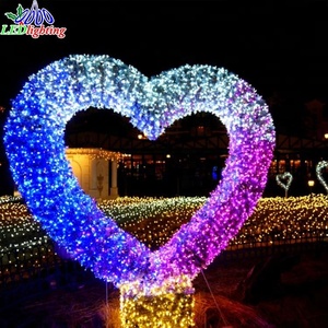 2024 decorazione di nozze all'aperto illuminazione di san valentino ha condotto la lettera di amore luce a forma di cuore motivo ad arco a LED - Product Image 6