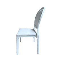 Chaise de Banquet en résine Pop Louis, château blanc, dos transparent blanc, chaises de salle à manger Diva avec cadre blanc, coussins en cuir blanc