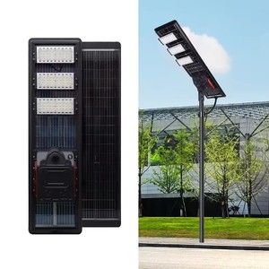 Lampadaire solaire LED extérieur tout-en-un 10000LM à 20000LM pour projets routiers, avec batterie intégrée 200AH - Product Image 1