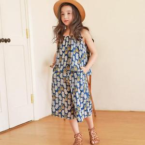 Lot de vêtements en stock : Combinaison de ski pour filles à volants et manches raglan, fabriquée en Chine - Product Image 1