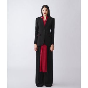 Alva, chaleco elegante con cuello en V para mujer, chaqueta rellena de algodón de alta moda con decoración de logotipo, trajes hechos a medida de la mejor calidad - Product Image 3