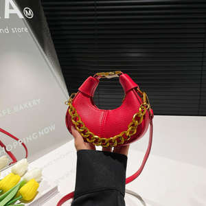 Nouveau sac à main mini pour femme en PU tendance de couleur bonbon avec chaîne, sac à main mignon pour fille - Product Image 2