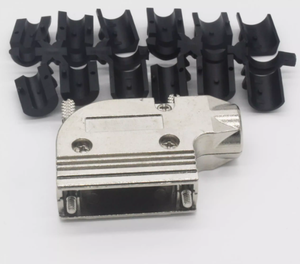 DB9/15/25 Coque en métal sortante 90 ° Coque en fer sortante inclinée Tête coudée à 90 ° Coque en alliage de zinc sortante - Product Image 2