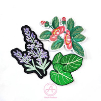 Logo design personnalisé stylo fleur de chèvre patch de broderie avec support de presse à chaud pour chaussures vêtements