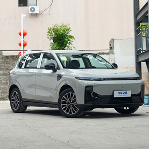 Leapmotor B10 2025 510KM Pure Electric SUV de 5 puertas y 5 plazas, el vehículo de nueva energía de crucero adaptable de velocidad completa más vendido de China - Product Image 5