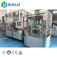 Chaîne de remplissage et de scellage complète pour canettes en aluminium de boissons gazeuses, bières et eaux gazeuses