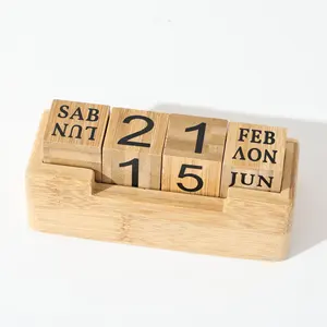 Copllent hölzerner dauerhafter Kalender Schreibtisch-Quadratbasis Countdown Schreibtisch-Kalender