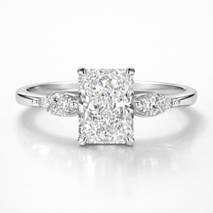 Bague en diamant de laboratoire taille Radiant, trois pierres, or massif 10K 14K 18K, certifiée IGI CVD HPHT, pour cadeau de fiançailles - Product Image 1