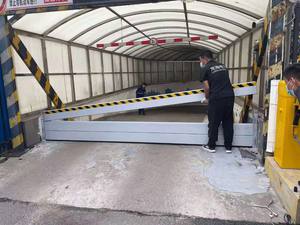 駐車場用アルミニウム水保持プレート河川堤防と水管理のための洪水防止 - Product Image 5