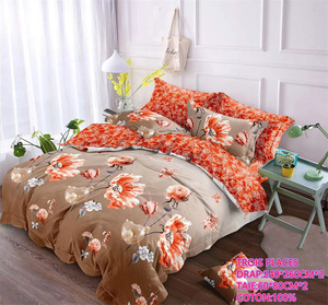 Bộ ga trải giường <span class=keywords><strong>cotton</strong></span> cao cấp TROIS PLACES <span class=keywords><strong>SET</strong></span> họa tiết hoa, gồm 2 ga trải giường và 2 vỏ gối, chất liệu mát mẻ & dùng một lần, gấp gọn được, 200TC - Product Image 5