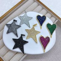 Cadeau de la Saint-Valentin 2026 Pendentif en forme de cœur entièrement serti de diamants Cadeau de la Saint-Valentin Bijoux en forme de cœur transparent noir coloré Accessoires
