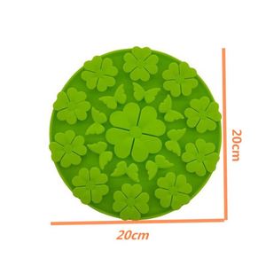 Slow Food <b>Mat</b> Anti-Choking Eco-Friendly Food-grade <b>Silicone</b> 20x20x2.3cm Slow Feeding Speed for Pets with Customizable Color Logo - Product Image 2