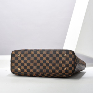 Sac fourre-tout à motif à carreaux, grande capacité, sac à bandoulière de type seau, fermeture éclair, usage quotidien, sac à main pour femme, printemps 2025 - Product Image 4