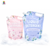 Pochettes souples personnalisées avec bec verseur pour détergent lessive 2L 3L, idéales pour l'emballage de liquides de nettoyage et de savon liquide pour les mains
