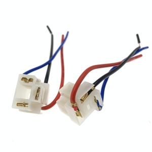 Подгонянный жгут проводов для розетки лампы H4 - Product Image 1