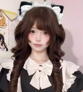 Perruque courte style japonais personnalisée, bouclée effet méduse, avec franges, pour un look princesse et doux - Product Image 3